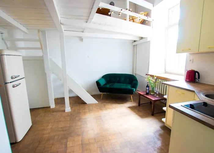 Atmospheric Next To Konecer. Great Location Apartment *